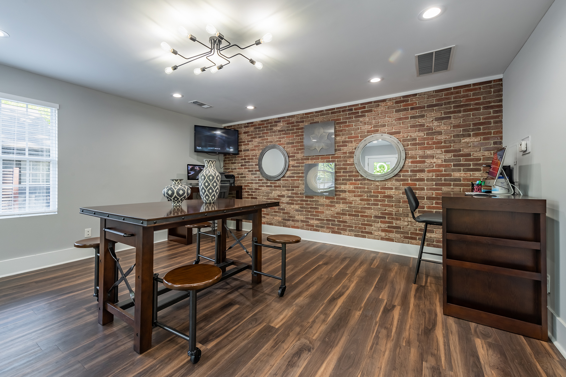 ReNew Peachtree City The Multifamily Advisory Group at Cushman